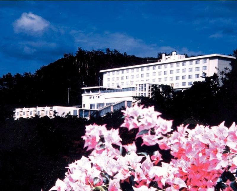 Motobu Green Park And Golf Course Bagian luar foto